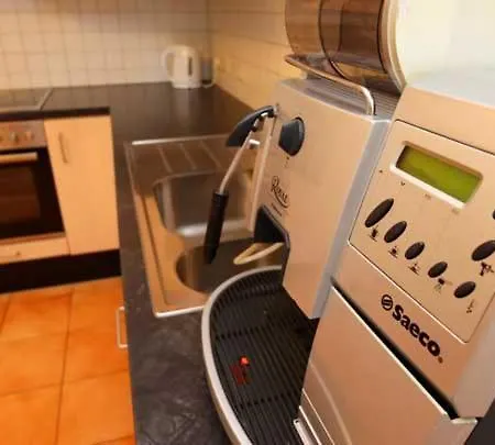 Hof Stallegg شقة لوفنغن